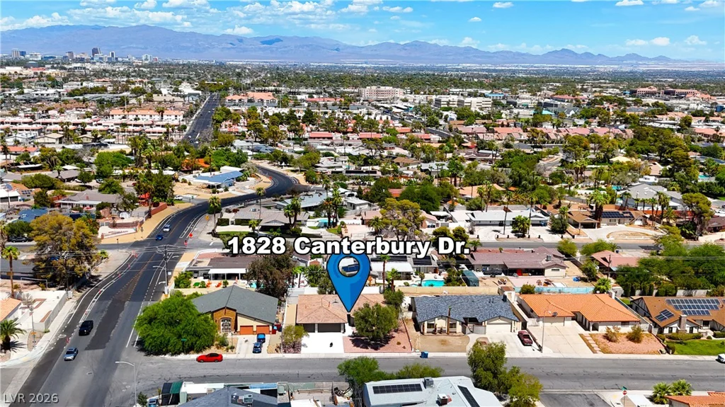 1828 Canterbury, Las Vegas, NV 89119
