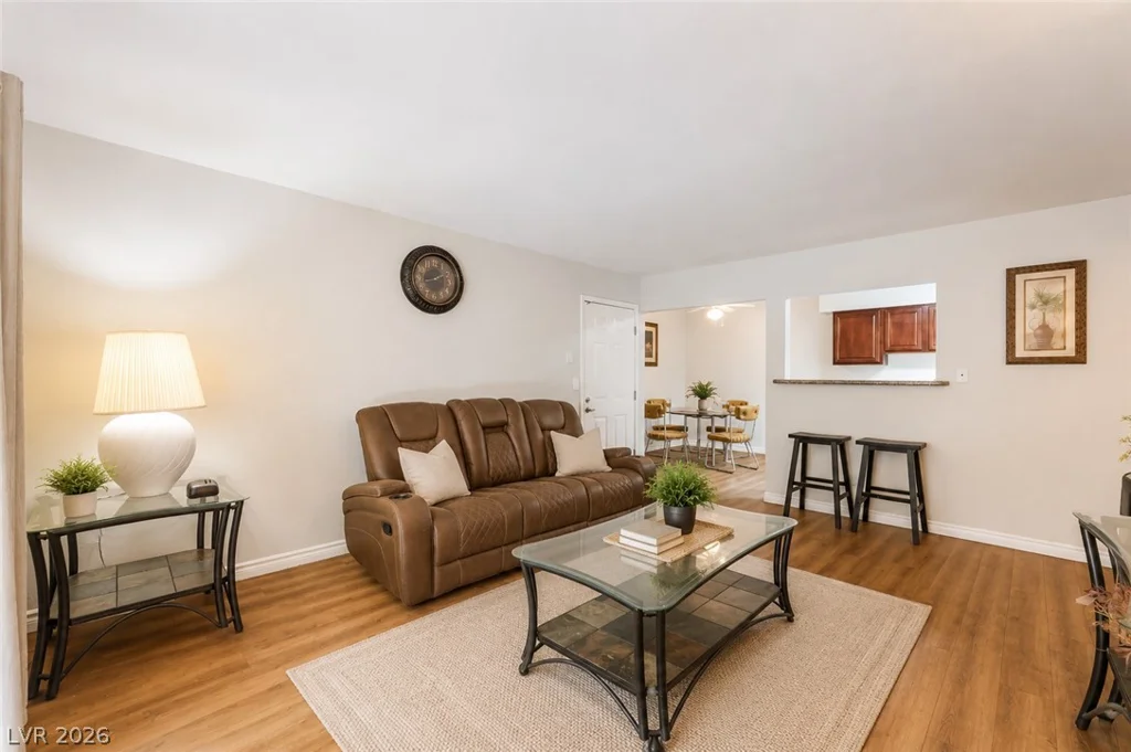 2451 Rainbow, Las Vegas, NV 89108