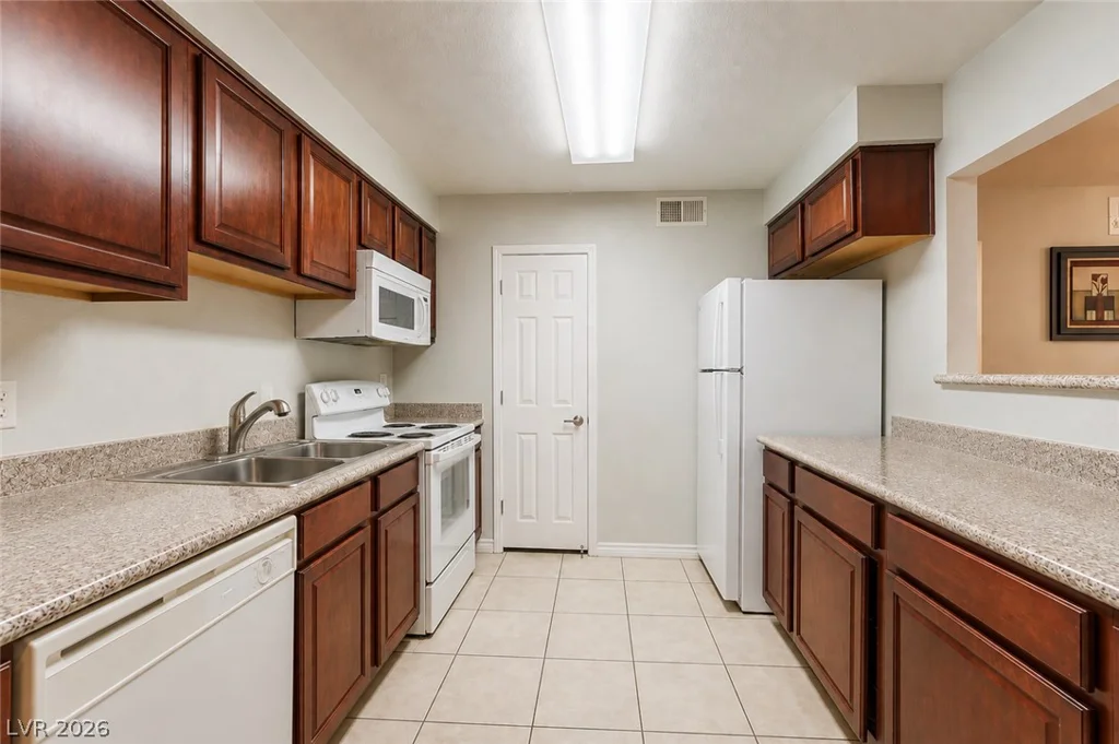 2451 Rainbow, Las Vegas, NV 89108