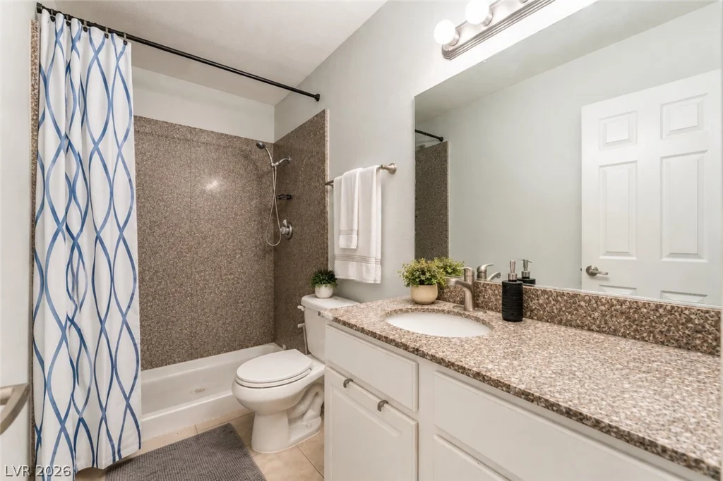 2451 Rainbow, Las Vegas, NV 89108