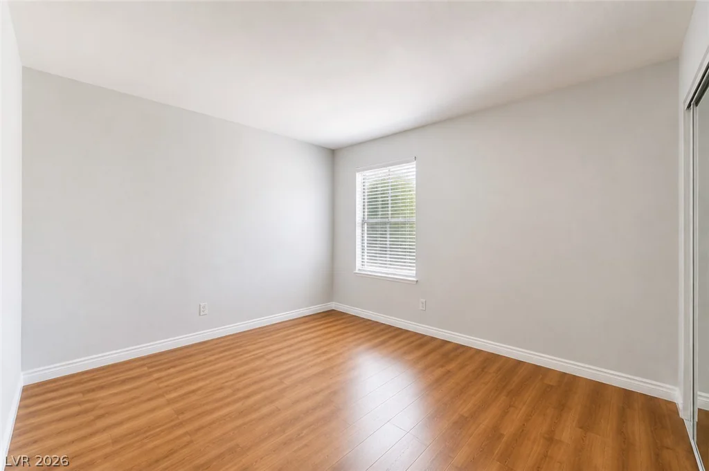 2451 Rainbow, Las Vegas, NV 89108