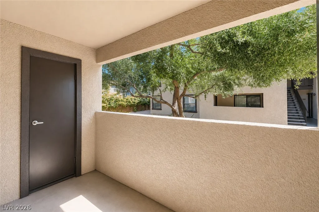 2451 Rainbow, Las Vegas, NV 89108