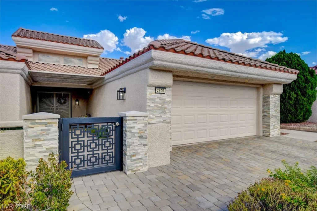 2900 Golfside, Las Vegas, NV 89134