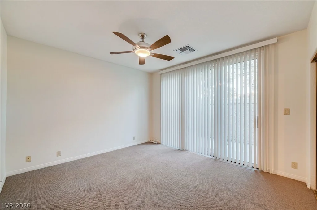 8236 Round Hills, Las Vegas, NV 89113
