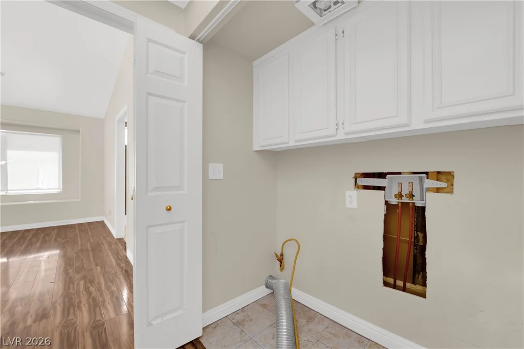 3680 Springbud, Las Vegas, NV 89147