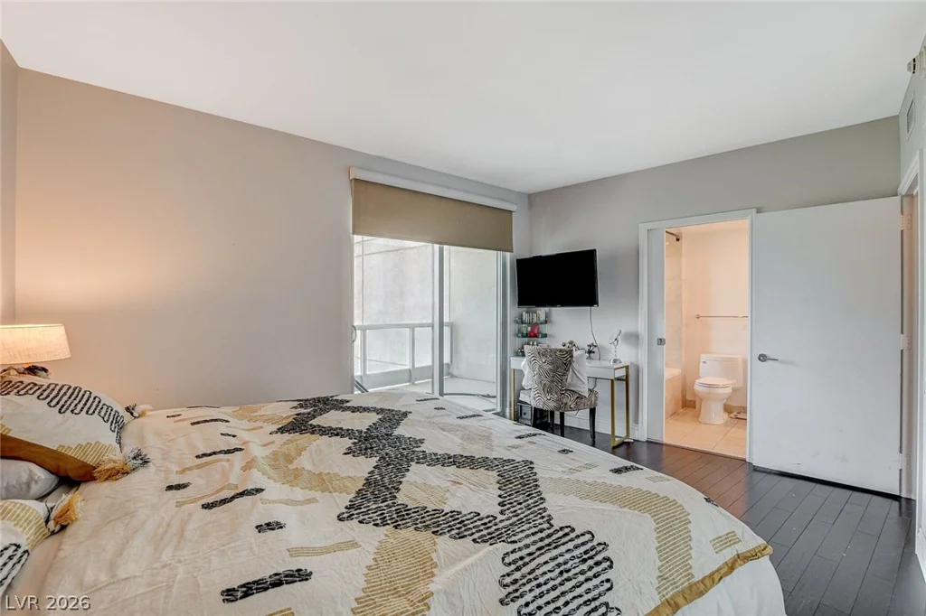 322 Karen, Las Vegas, NV 89109
