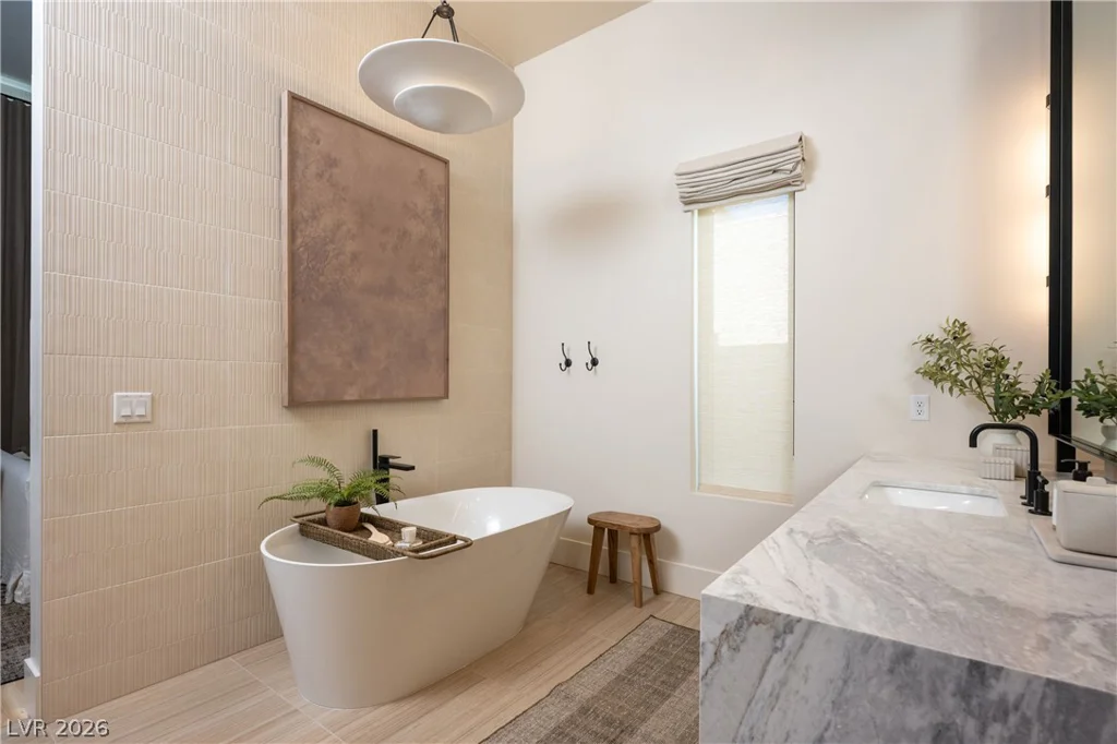 10936 Rossa Peak, Las Vegas, NV 89135