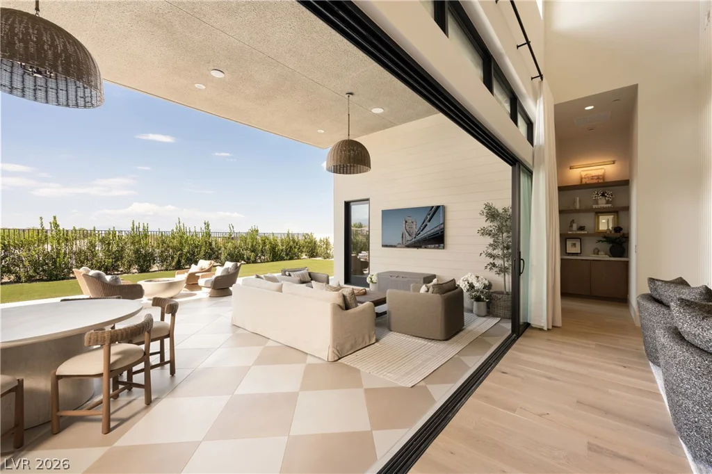 10936 Rossa Peak, Las Vegas, NV 89135
