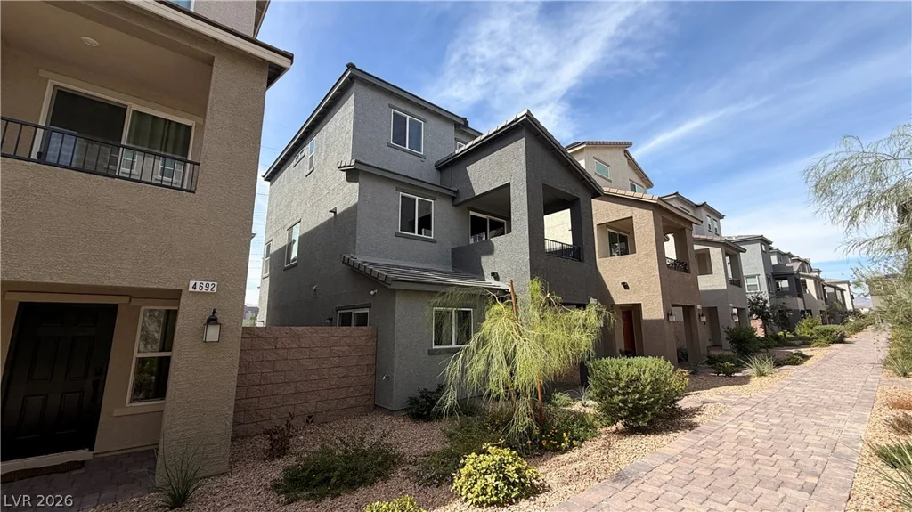 4700 Parkarbor, Las Vegas, NV 89141