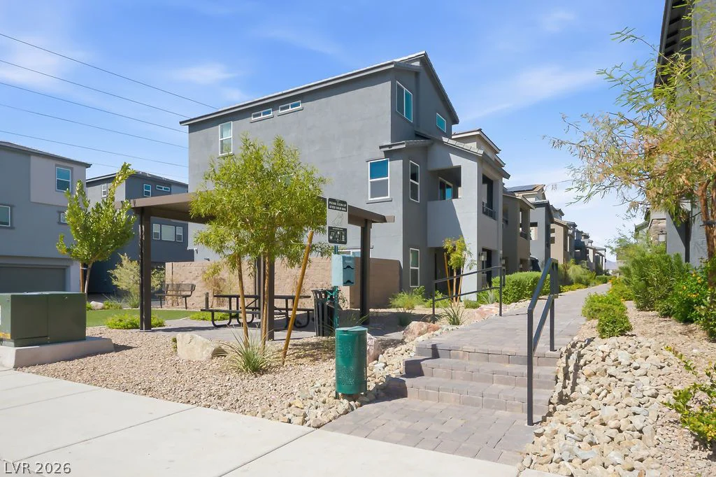 4700 Parkarbor, Las Vegas, NV 89141