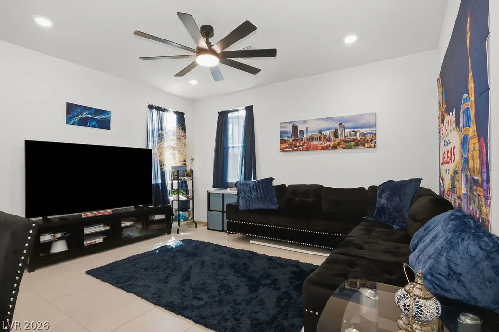 4700 Parkarbor, Las Vegas, NV 89141