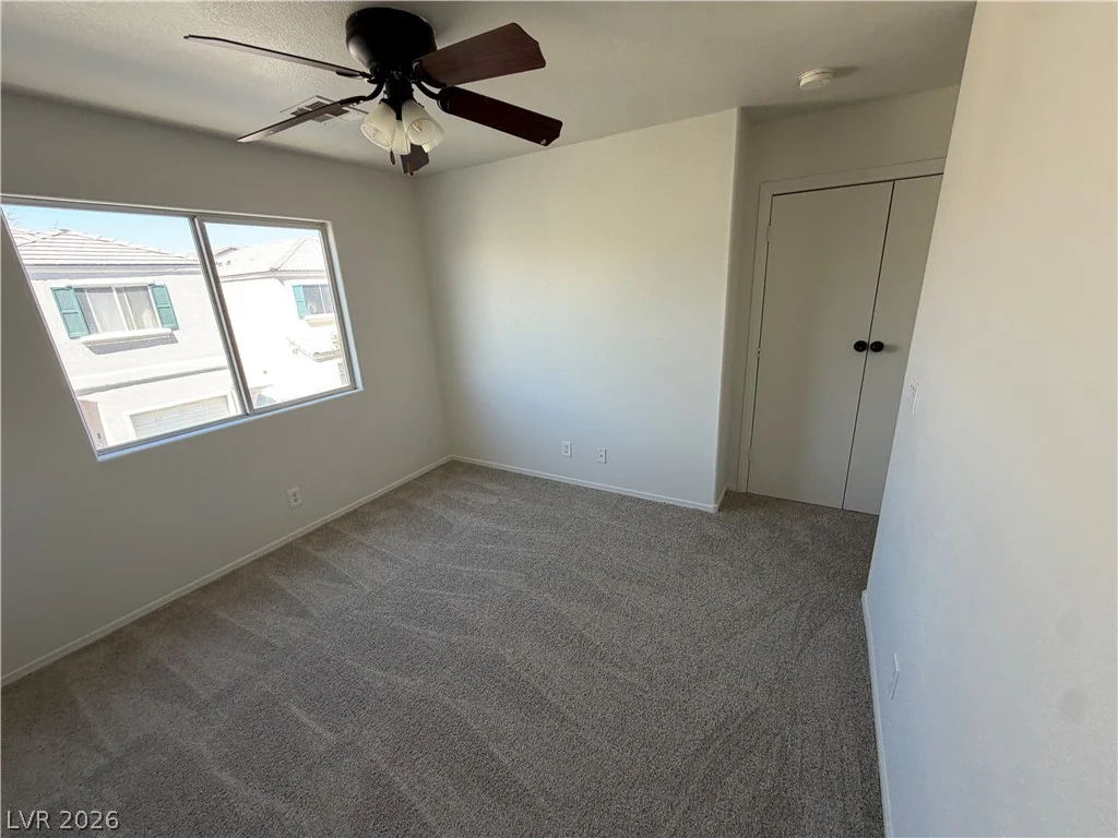 10040 Fragile Fields, Las Vegas, NV 89183