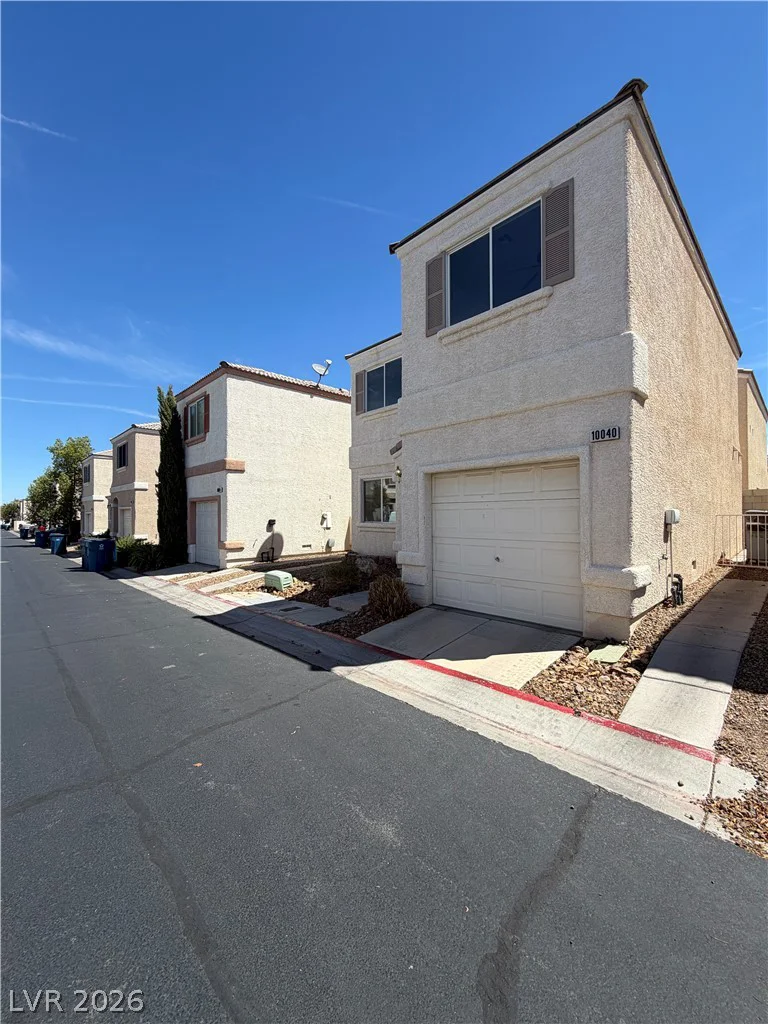 10040 Fragile Fields, Las Vegas, NV 89183