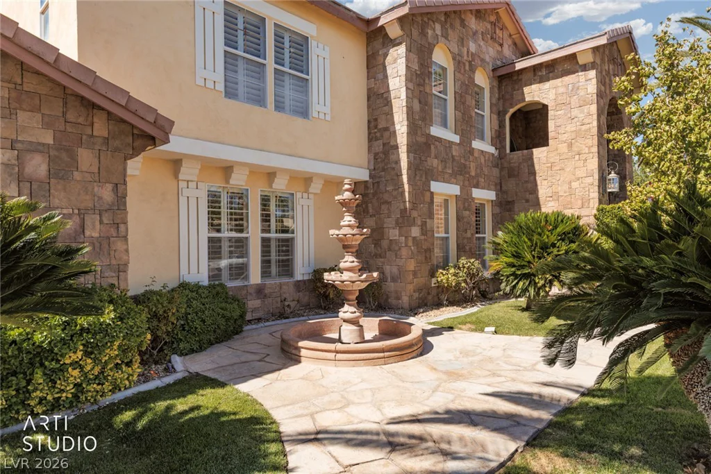 8251 Windsor Crest, Las Vegas, NV 89123