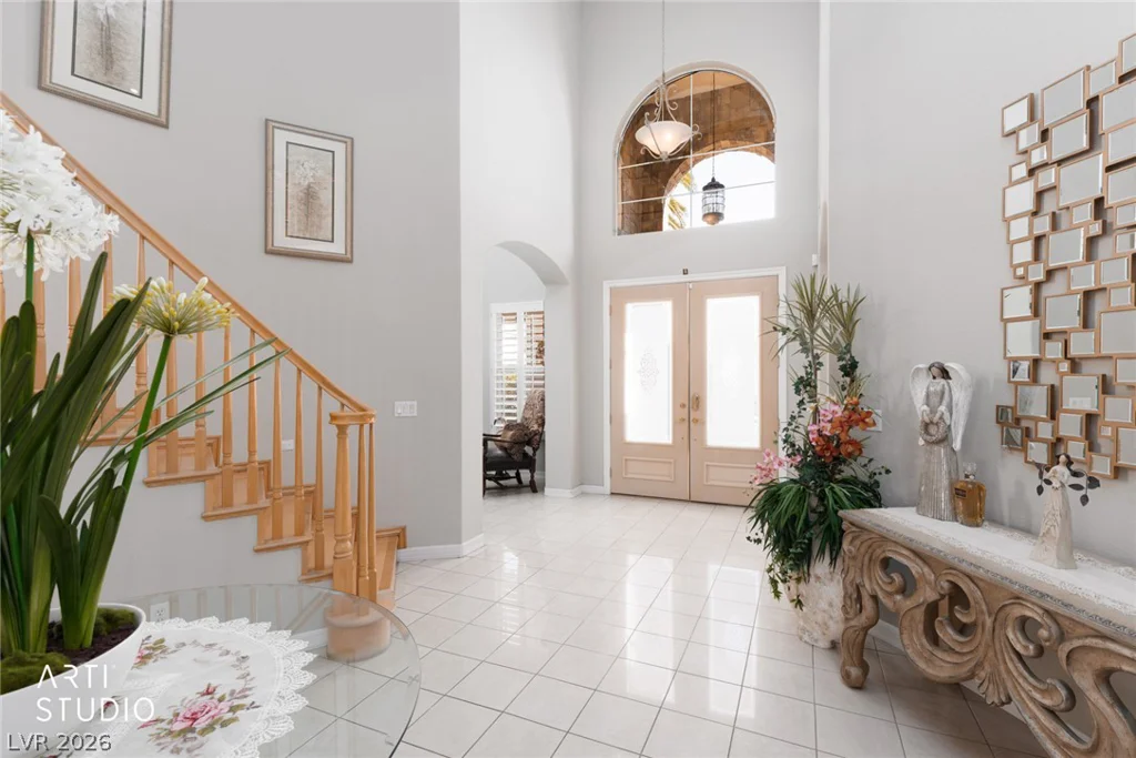 8251 Windsor Crest, Las Vegas, NV 89123