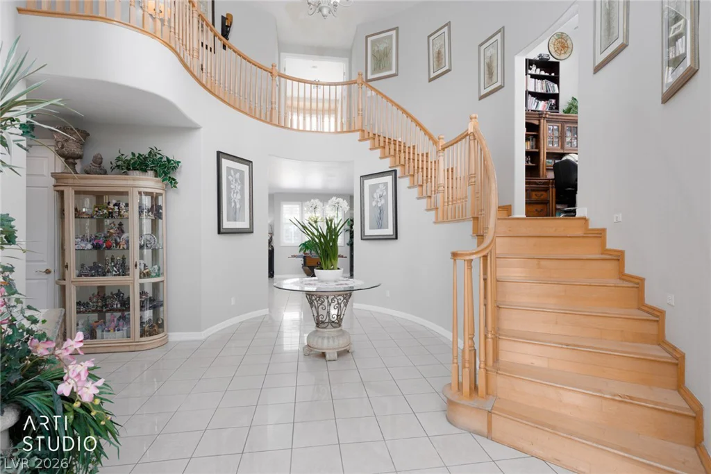 8251 Windsor Crest, Las Vegas, NV 89123