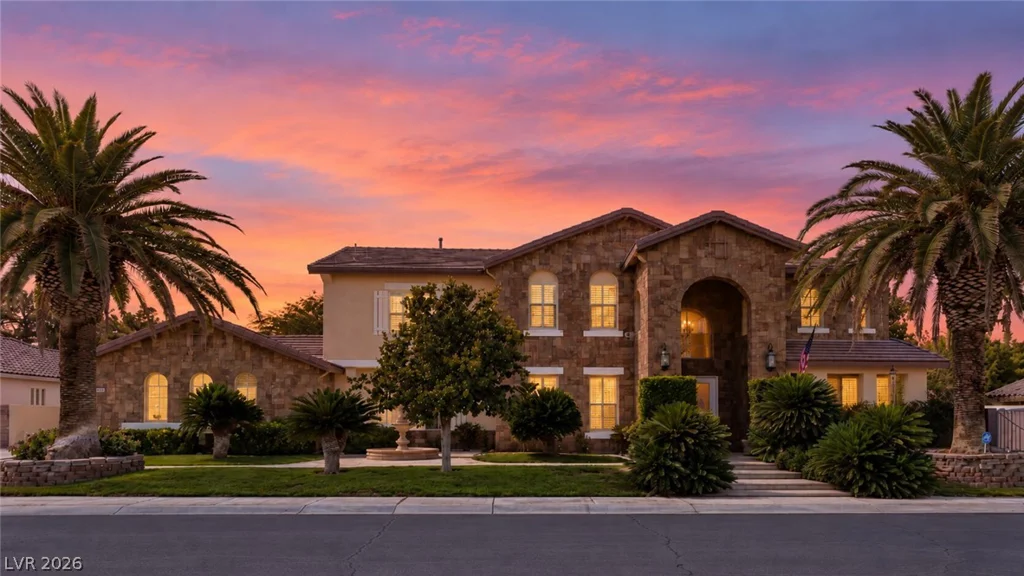 8251 Windsor Crest, Las Vegas, NV 89123