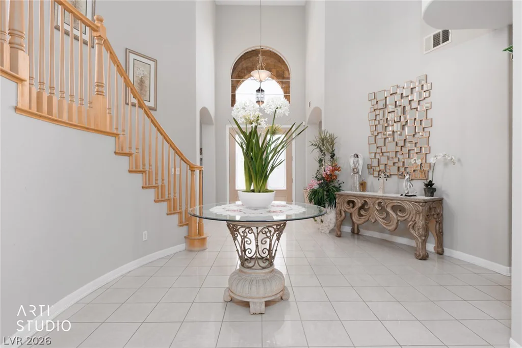 8251 Windsor Crest, Las Vegas, NV 89123