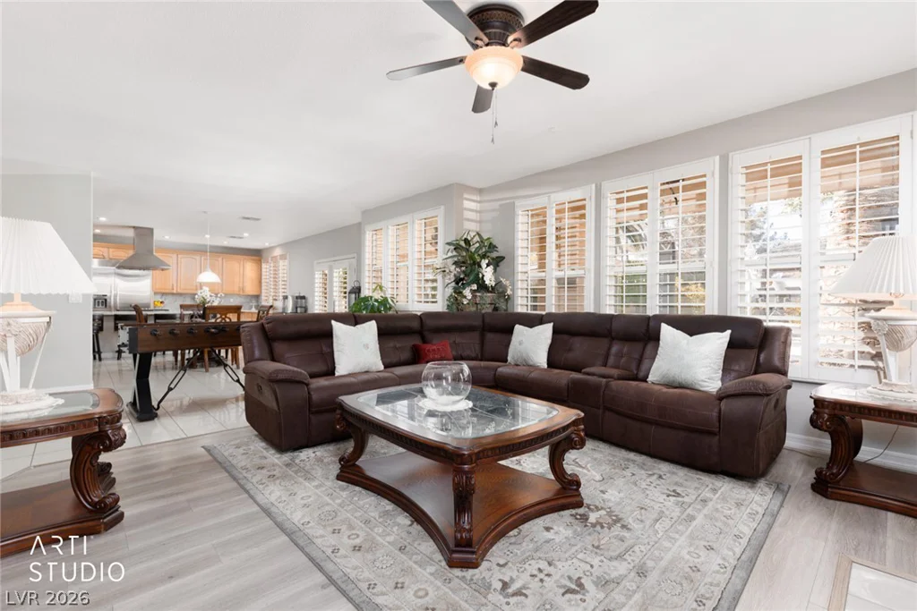 8251 Windsor Crest, Las Vegas, NV 89123