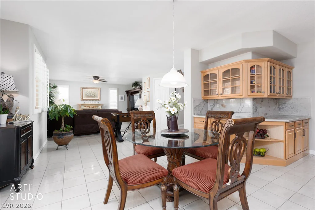 8251 Windsor Crest, Las Vegas, NV 89123