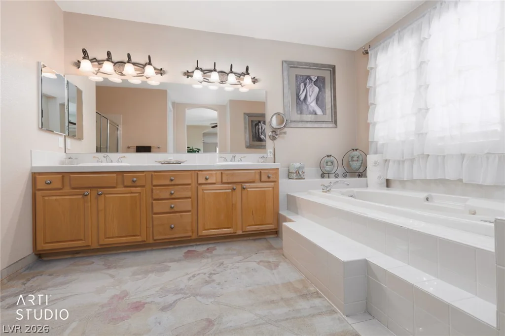 8251 Windsor Crest, Las Vegas, NV 89123