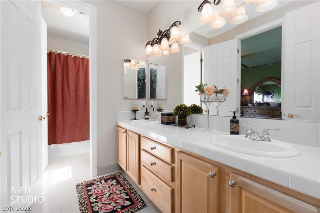 8251 Windsor Crest, Las Vegas, NV 89123