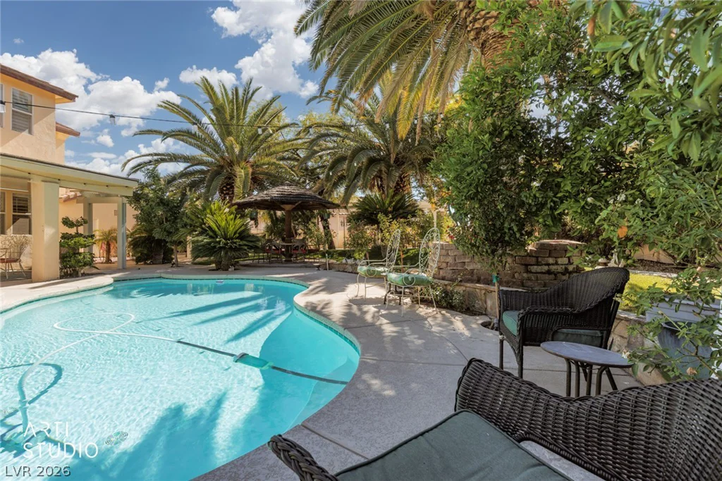 8251 Windsor Crest, Las Vegas, NV 89123