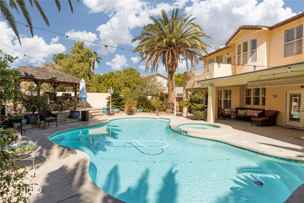 8251 Windsor Crest, Las Vegas, NV 89123