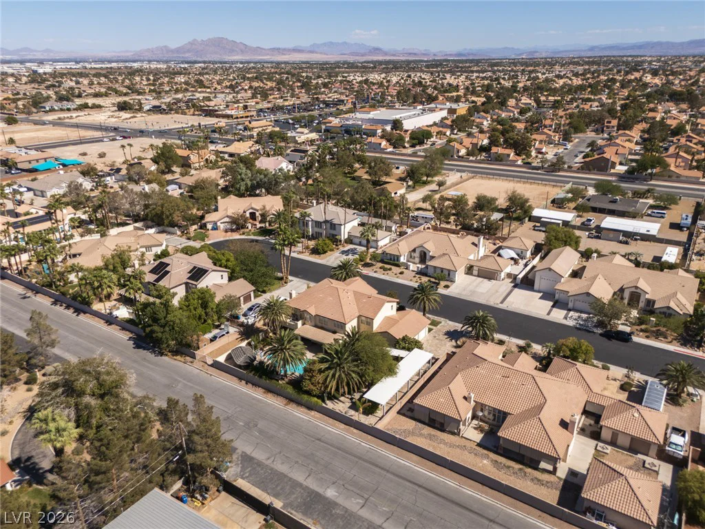 8251 Windsor Crest, Las Vegas, NV 89123