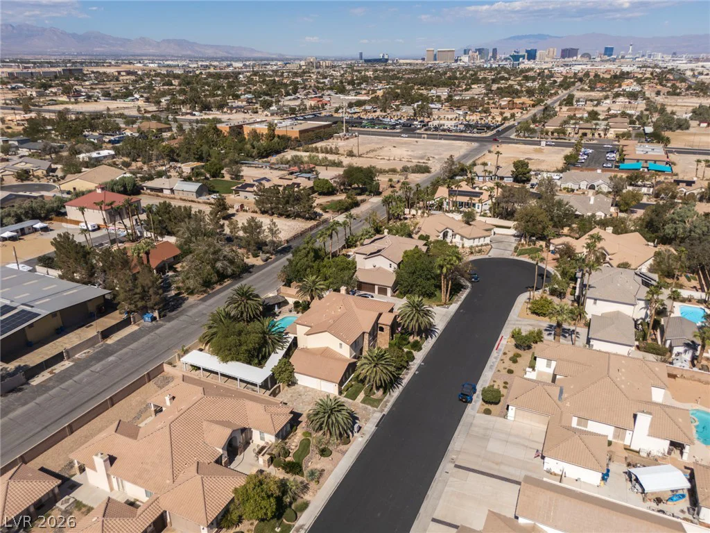 8251 Windsor Crest, Las Vegas, NV 89123