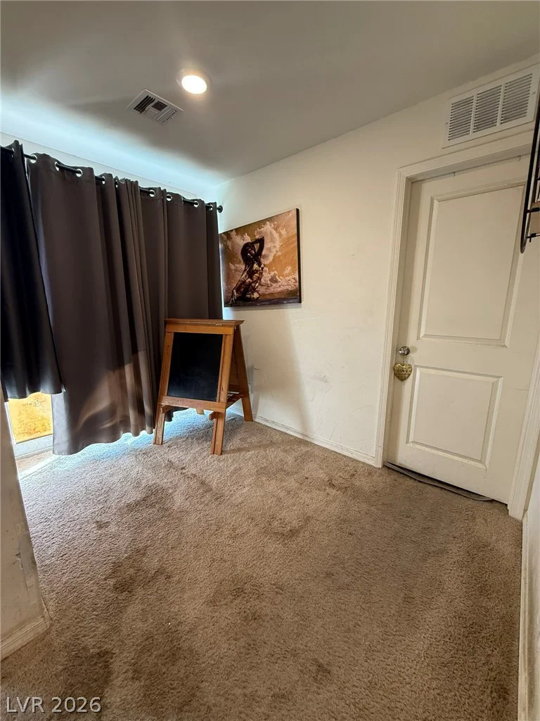 4349 Harristown, Las Vegas, NV 89115