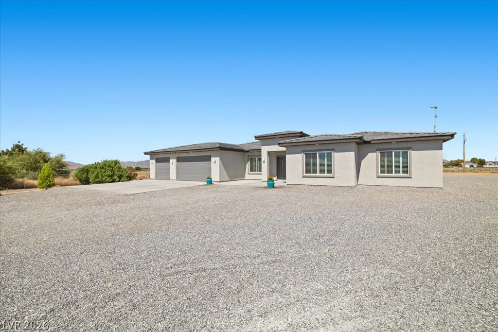 2610 Banyon, Pahrump, NV 89048