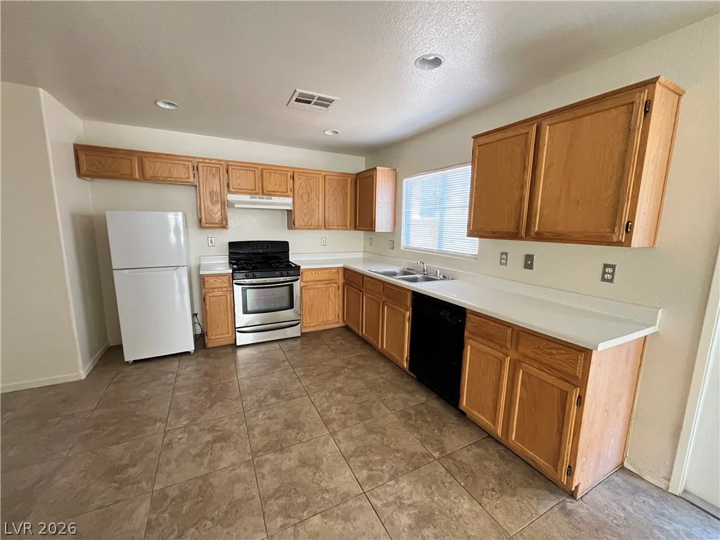 5220 Paradise Valley, Las Vegas, NV 89156