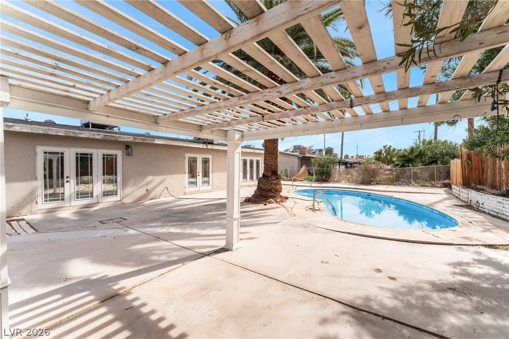 2129 Michael, Las Vegas, NV 89108
