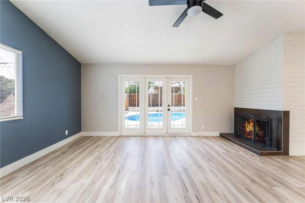 2129 Michael, Las Vegas, NV 89108