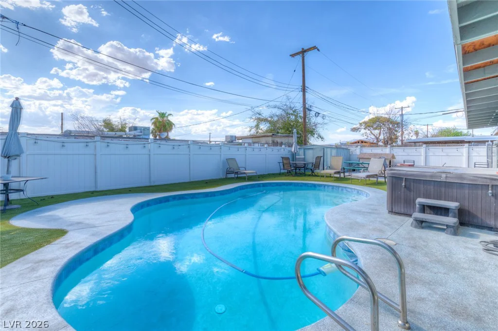 1405 Teton, Las Vegas, NV 89101