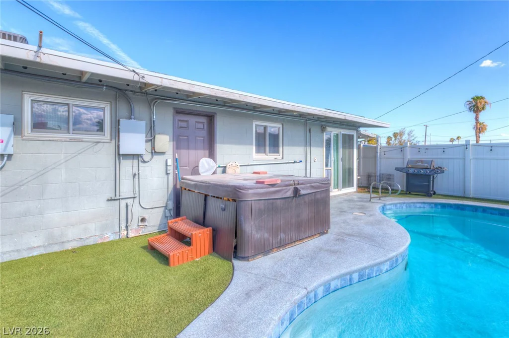 1405 Teton, Las Vegas, NV 89101