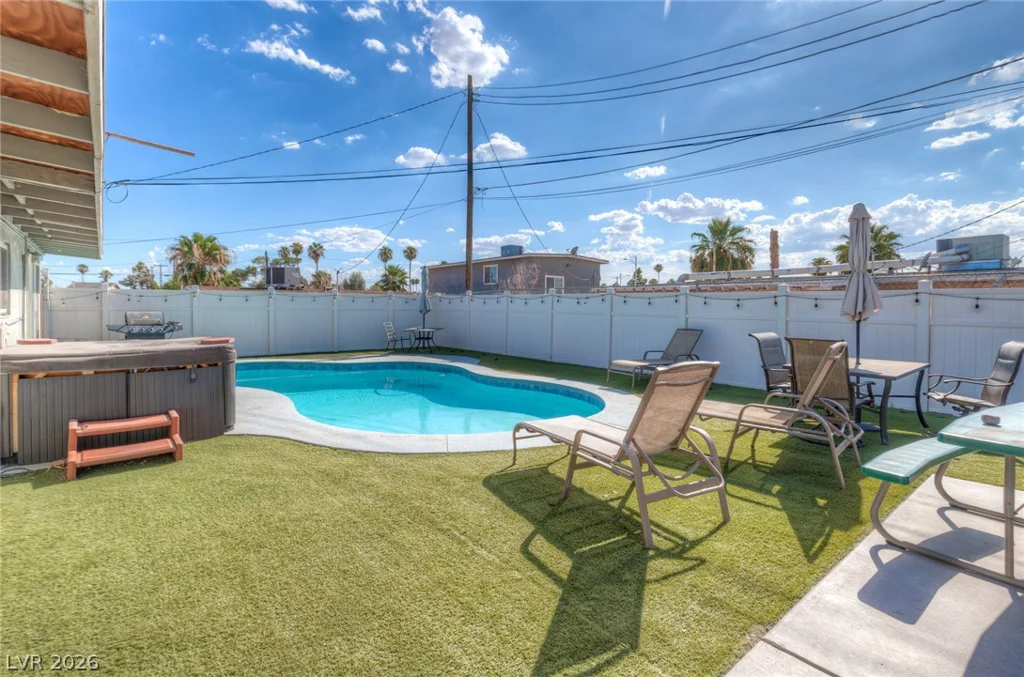 1405 Teton, Las Vegas, NV 89101