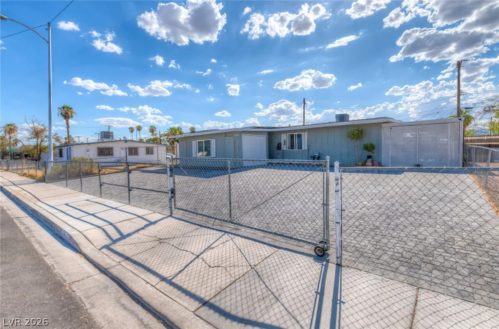 1405 Teton, Las Vegas, NV 89101