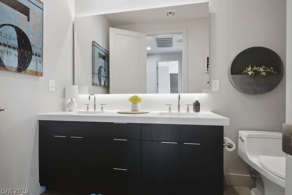 308 Gandara, Las Vegas, NV 89138