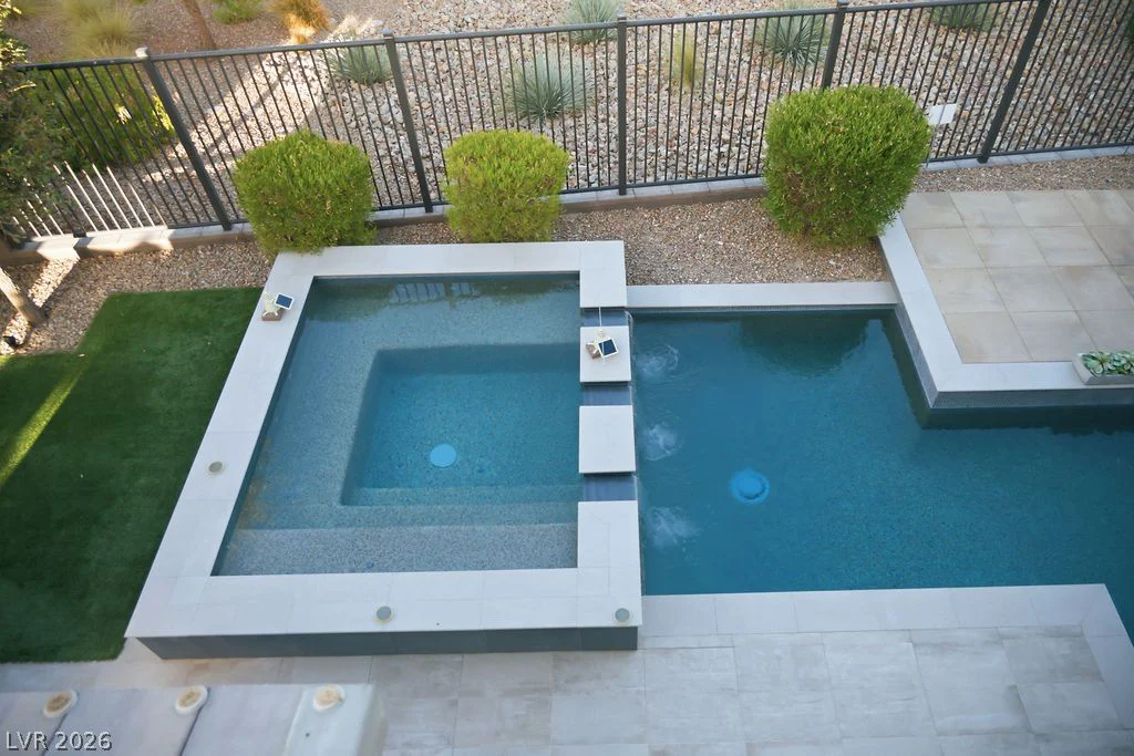 308 Gandara, Las Vegas, NV 89138