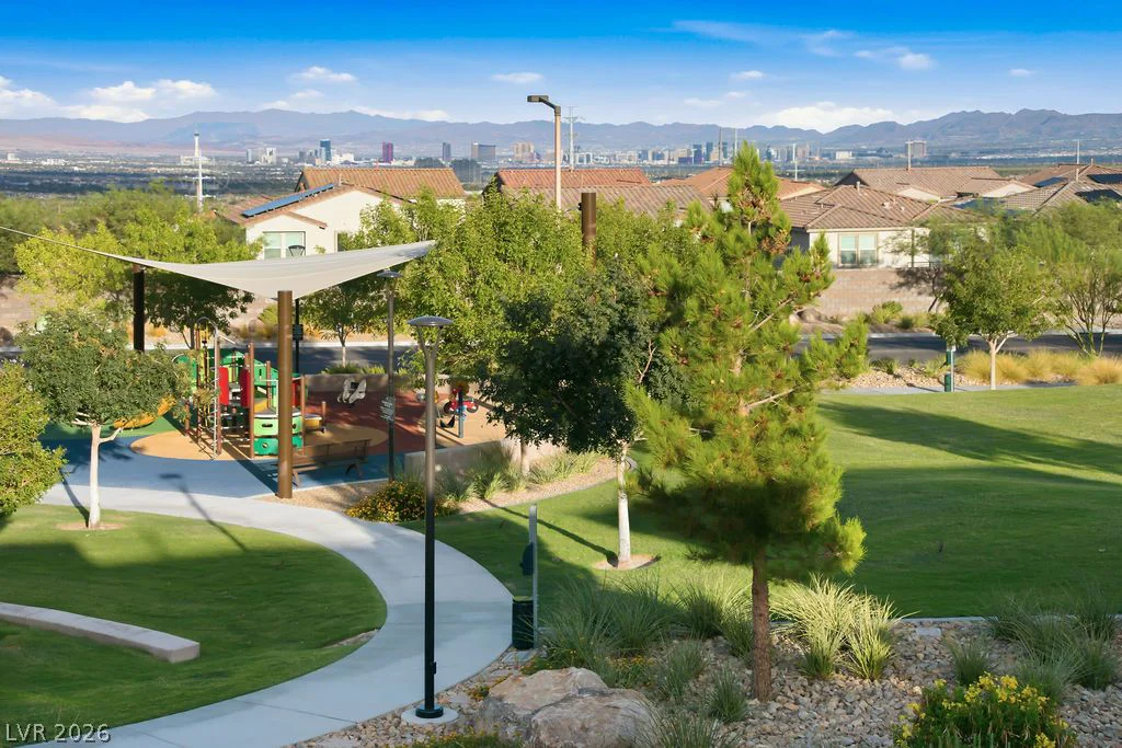 308 Gandara, Las Vegas, NV 89138