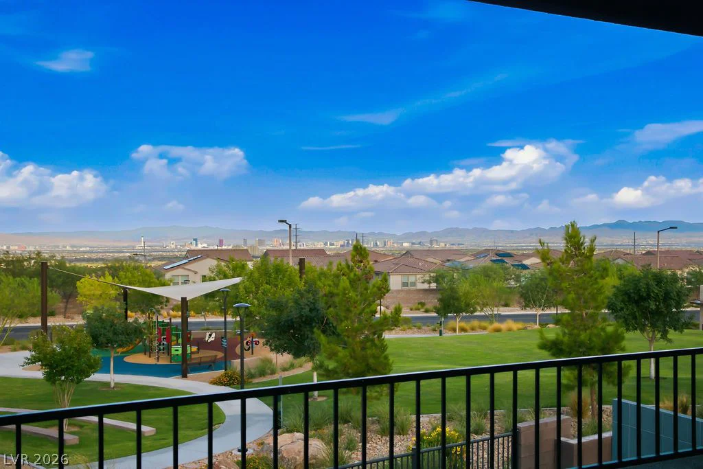 308 Gandara, Las Vegas, NV 89138