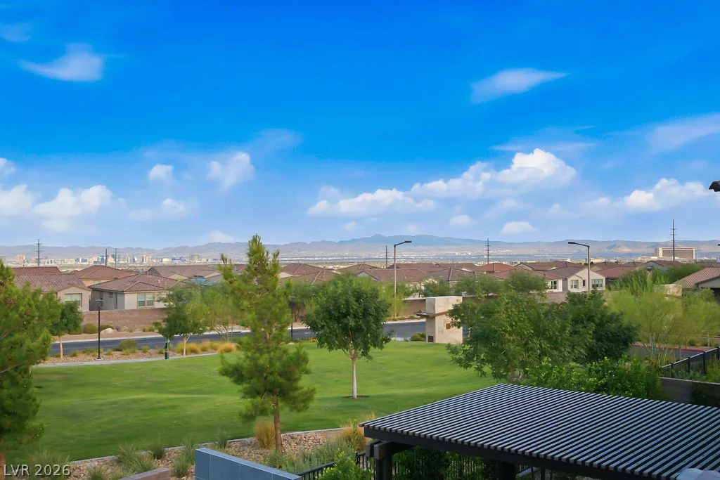 308 Gandara, Las Vegas, NV 89138
