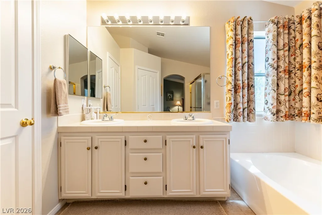 8101 Deep Stone, Las Vegas, NV 89149