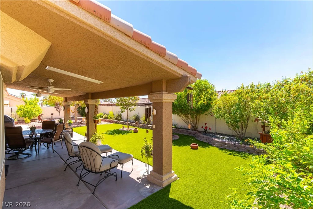 8101 Deep Stone, Las Vegas, NV 89149