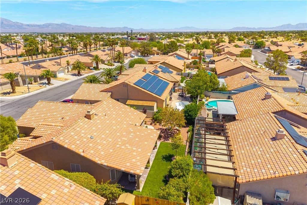 8101 Deep Stone, Las Vegas, NV 89149