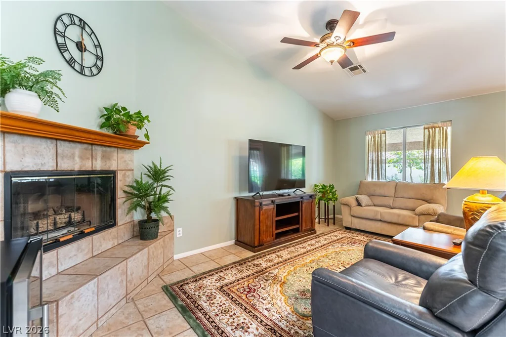 8101 Deep Stone, Las Vegas, NV 89149