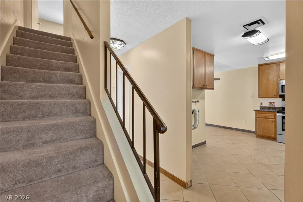 185 Pecos, Las Vegas, NV 89121