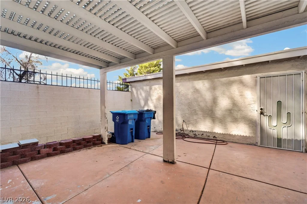 185 Pecos, Las Vegas, NV 89121